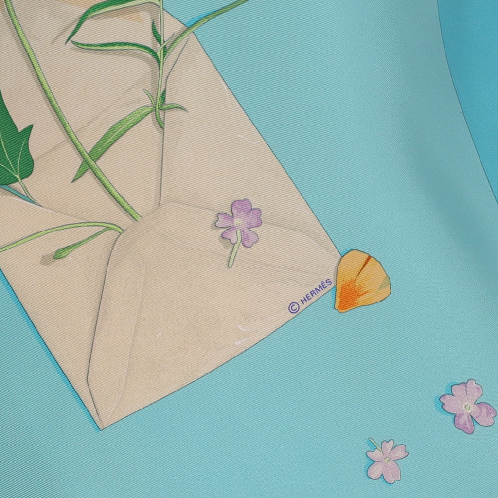 Hermès Des Fleurs pour le Dire Silk Scarf Quite Rare