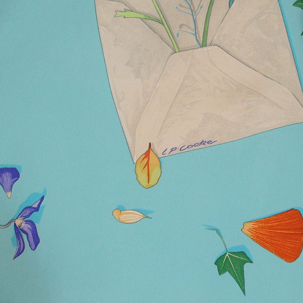 Hermès Des Fleurs pour le Dire Silk Scarf Quite Rare