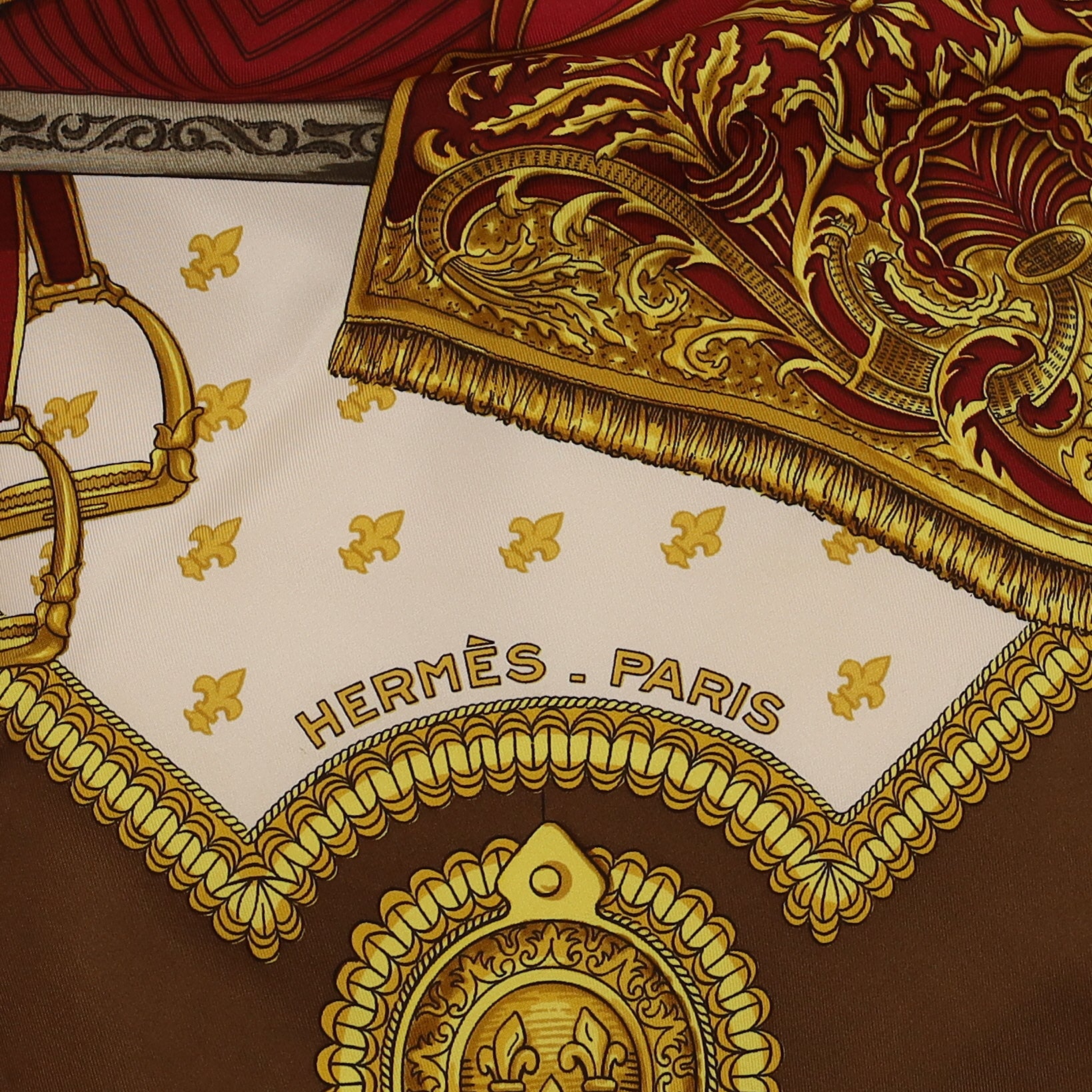 Pristine Hermès Selles a Housse Silk Scarf