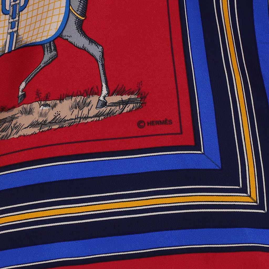 Pristine Hermès Couvertures et Tenues de Jour Silk Scarf