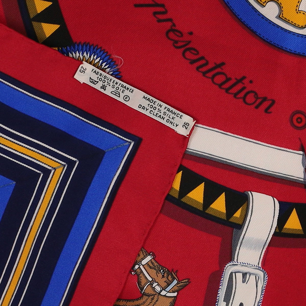 Pristine Hermès Couvertures et Tenues de Jour Silk Scarf