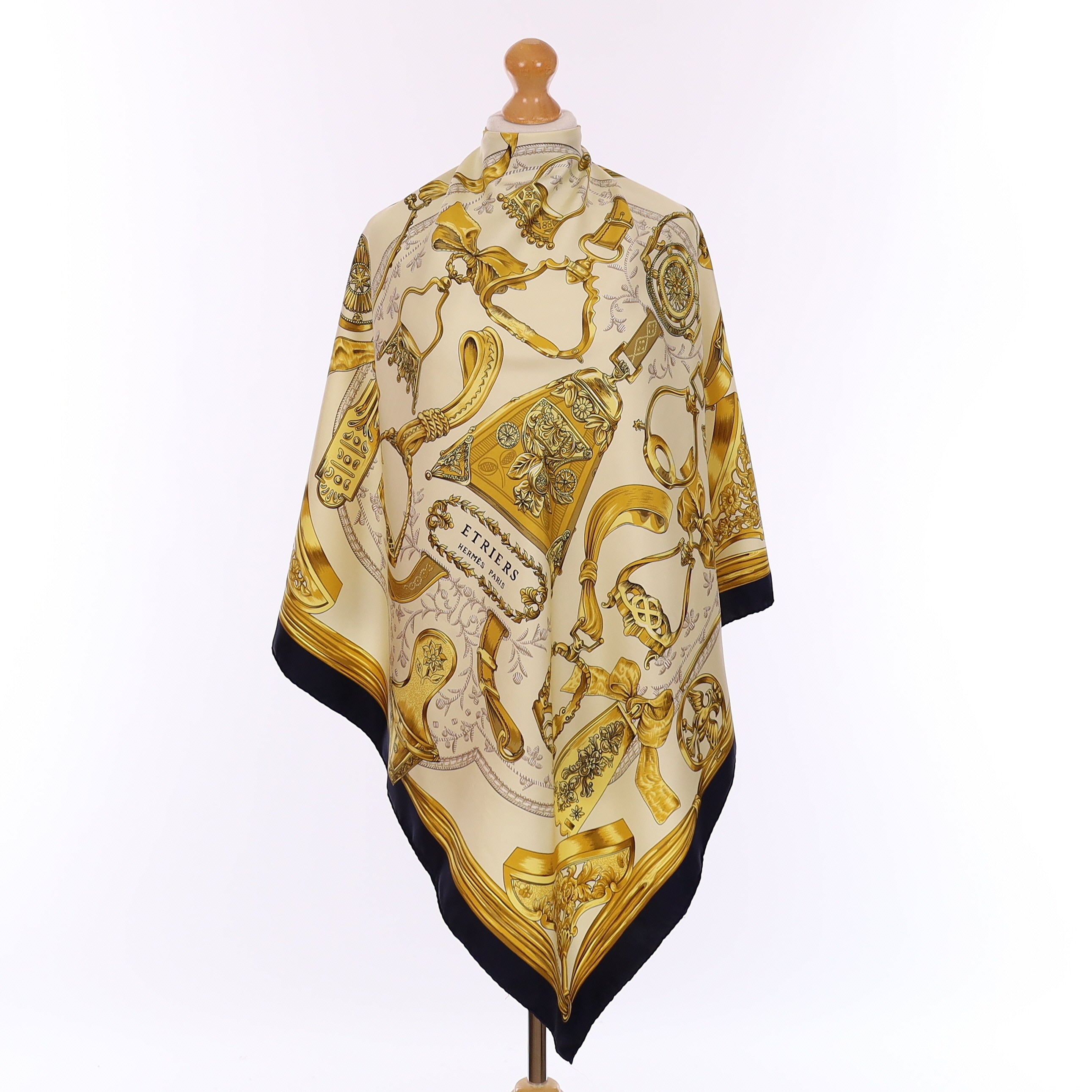 Pristine Hermès Etriers Silk Scarf