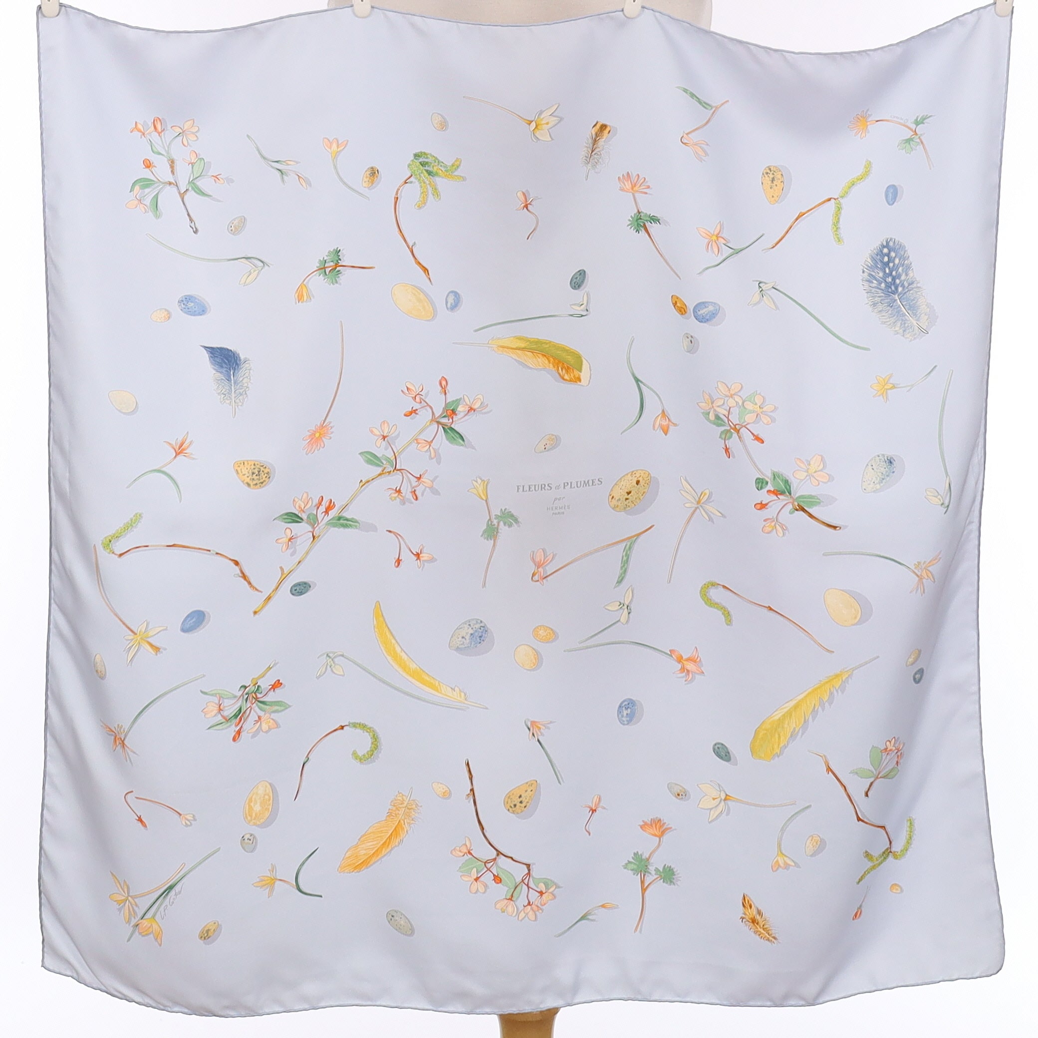 Hermès Fleurs et Plumes Silk Scarf