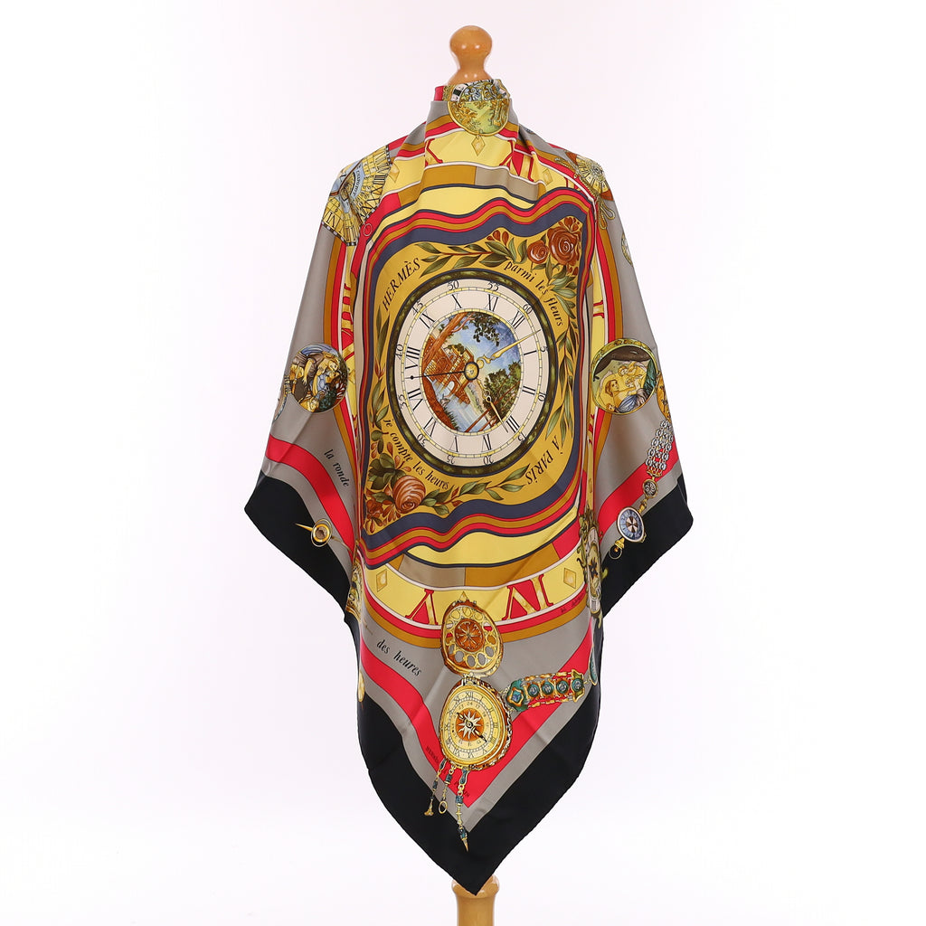 Hermès Parmi les Fleurs je Compte les Heures Silk Scarf