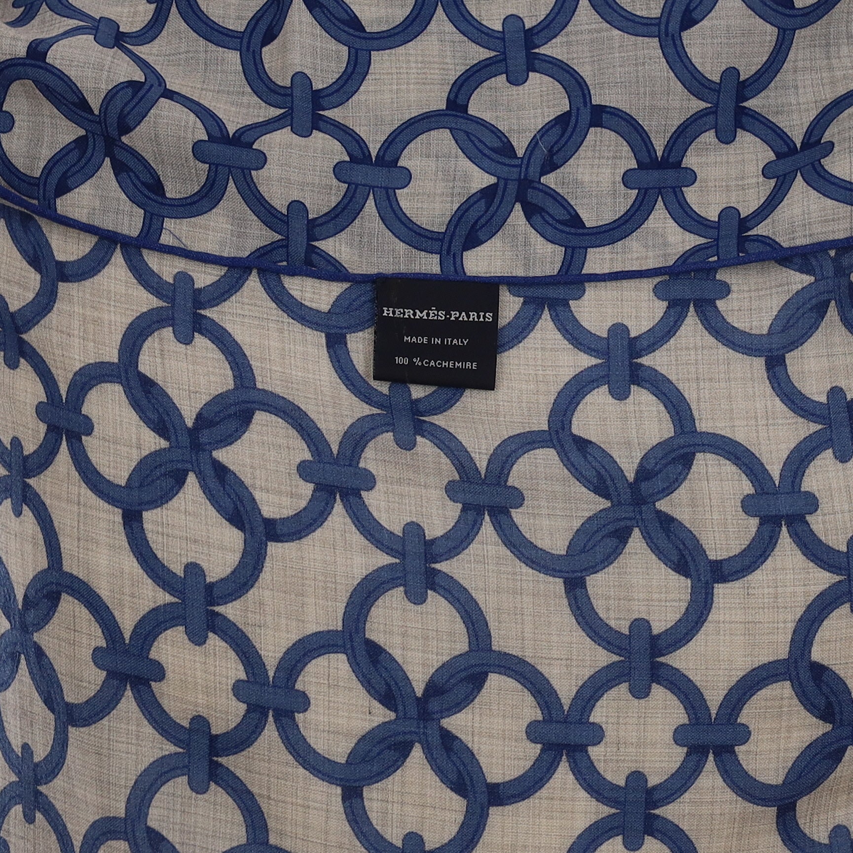 Pristine Hermès Blue Design Cashmere Stole