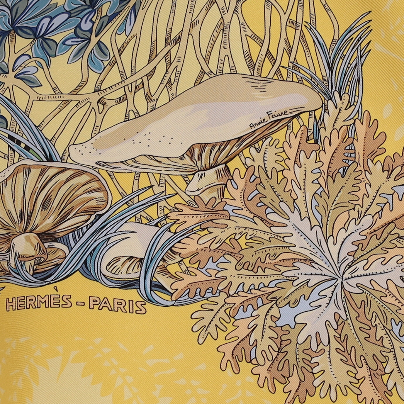 Hermès L'lle Deserte Silk Scarf