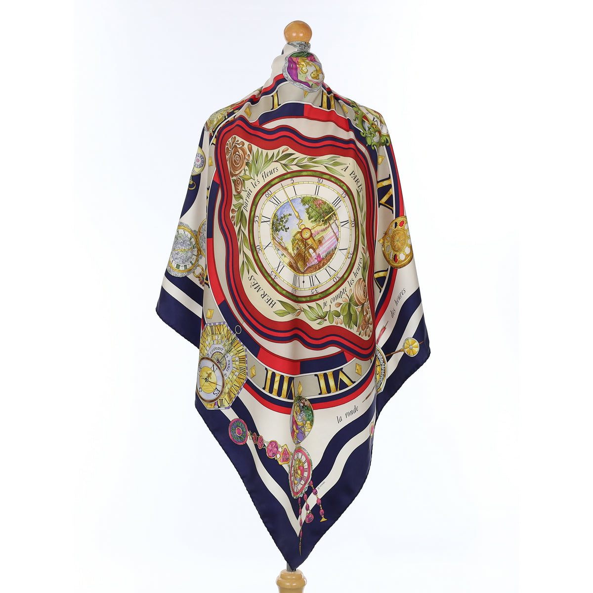 Hermès Parmi Les Fleurs Je Compte les Heures Silk Scarf