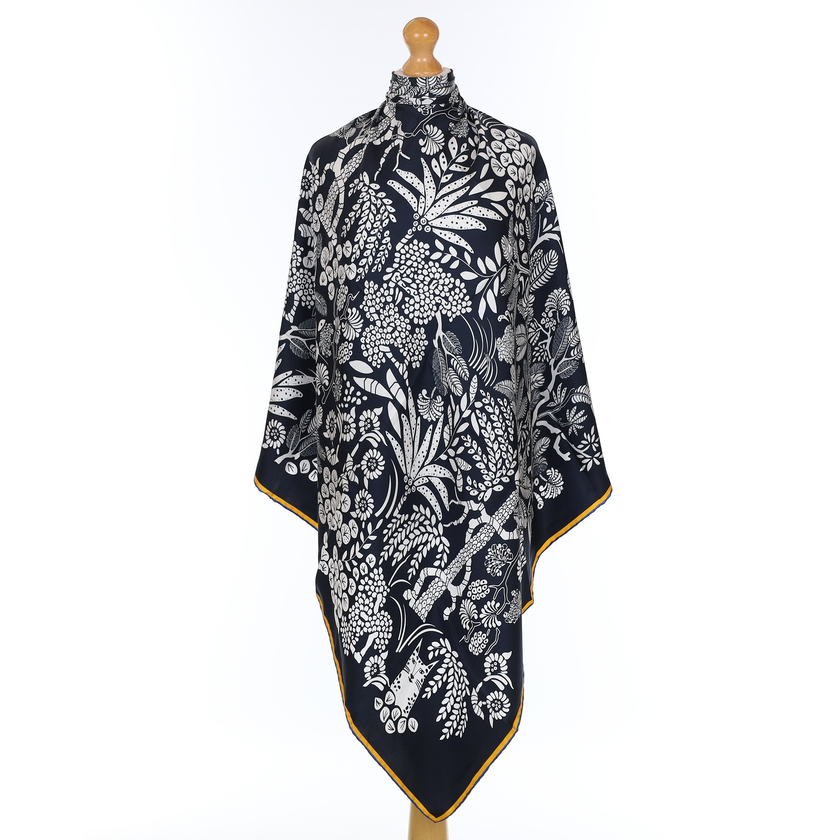 Brand New Italian Black Jungle Cat Design Silk Scarf