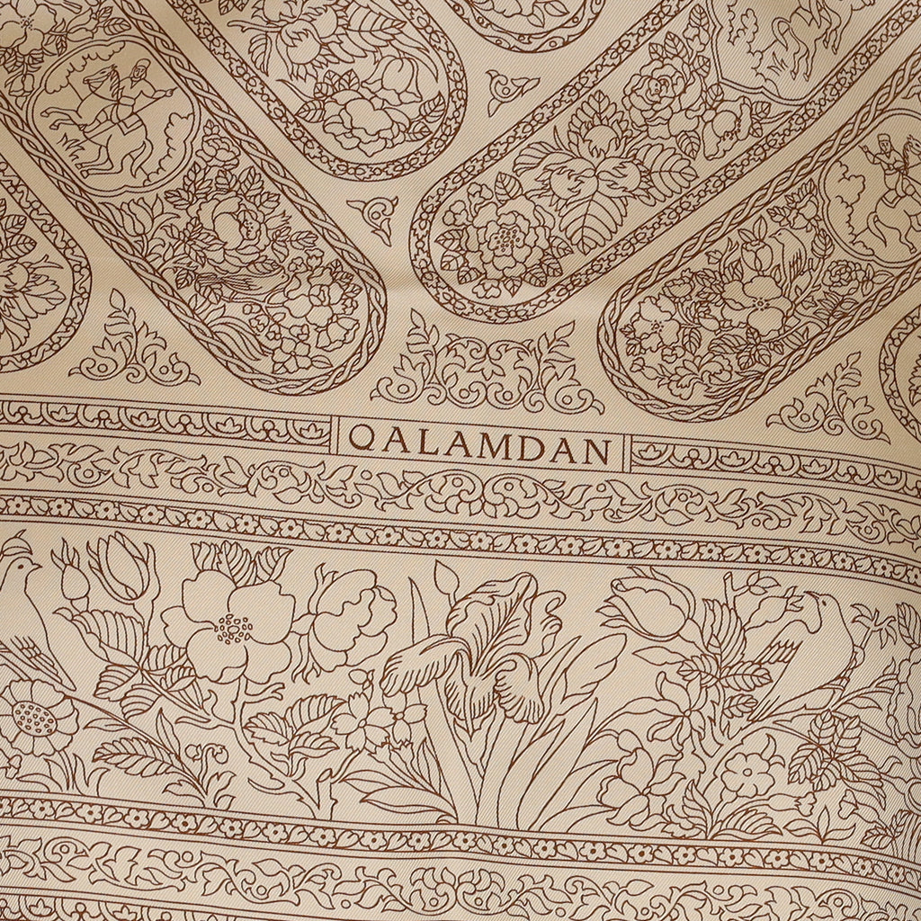 Pristine Boxed Hermès Qalamdan Vintage Silk Scarf