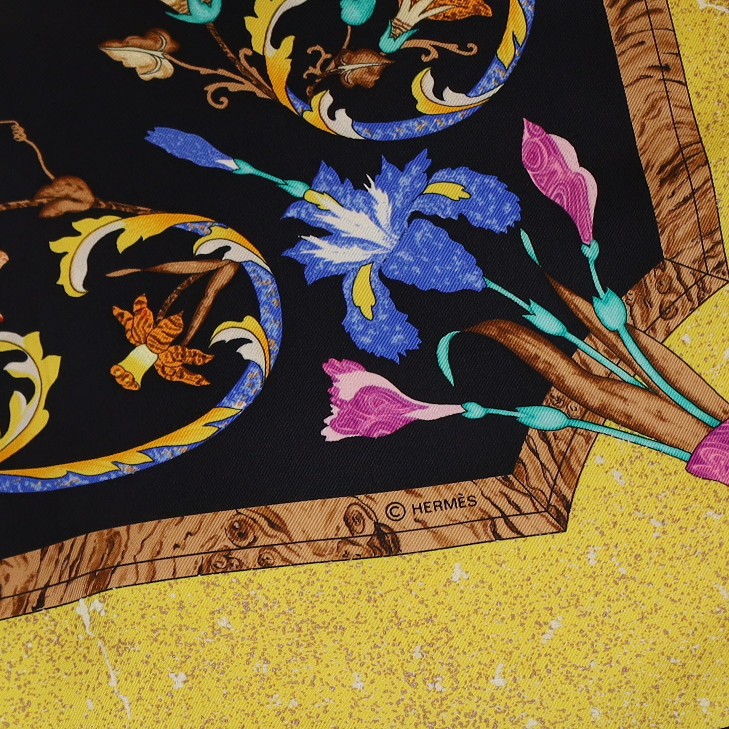 Pristine Hermès Pierres d'Orient et D'Occident Silk Scarf