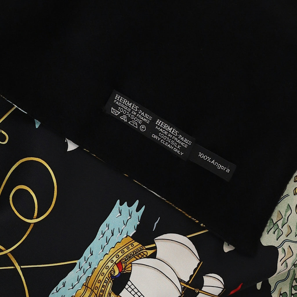 Brand New Boxed Hermès Voiles de Lumiere Silk and Angora Scarf