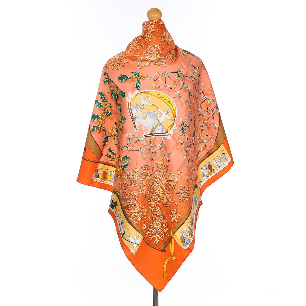 Brand New Boxed Hermès Neige d'Antan Silk Scarf Quite Rare