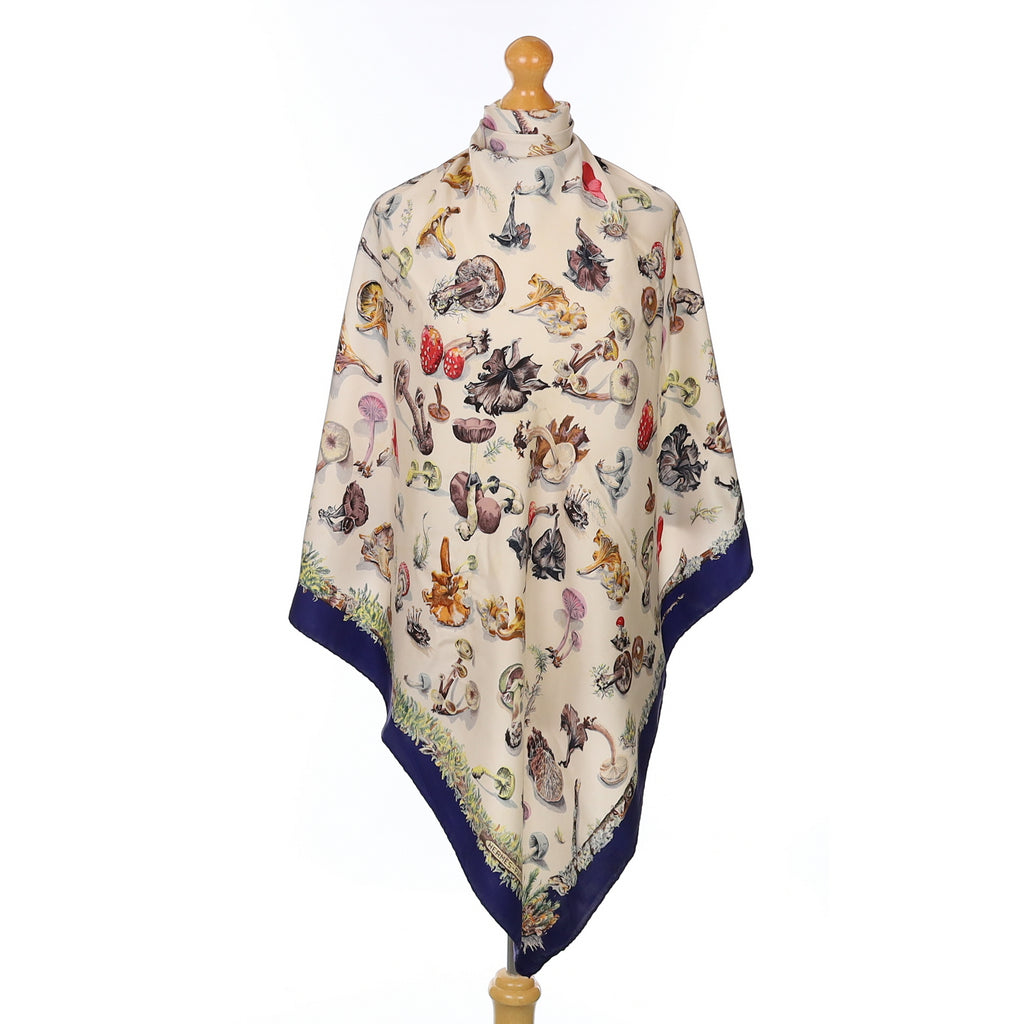 Hermès Les Champignons II Silk Scarf