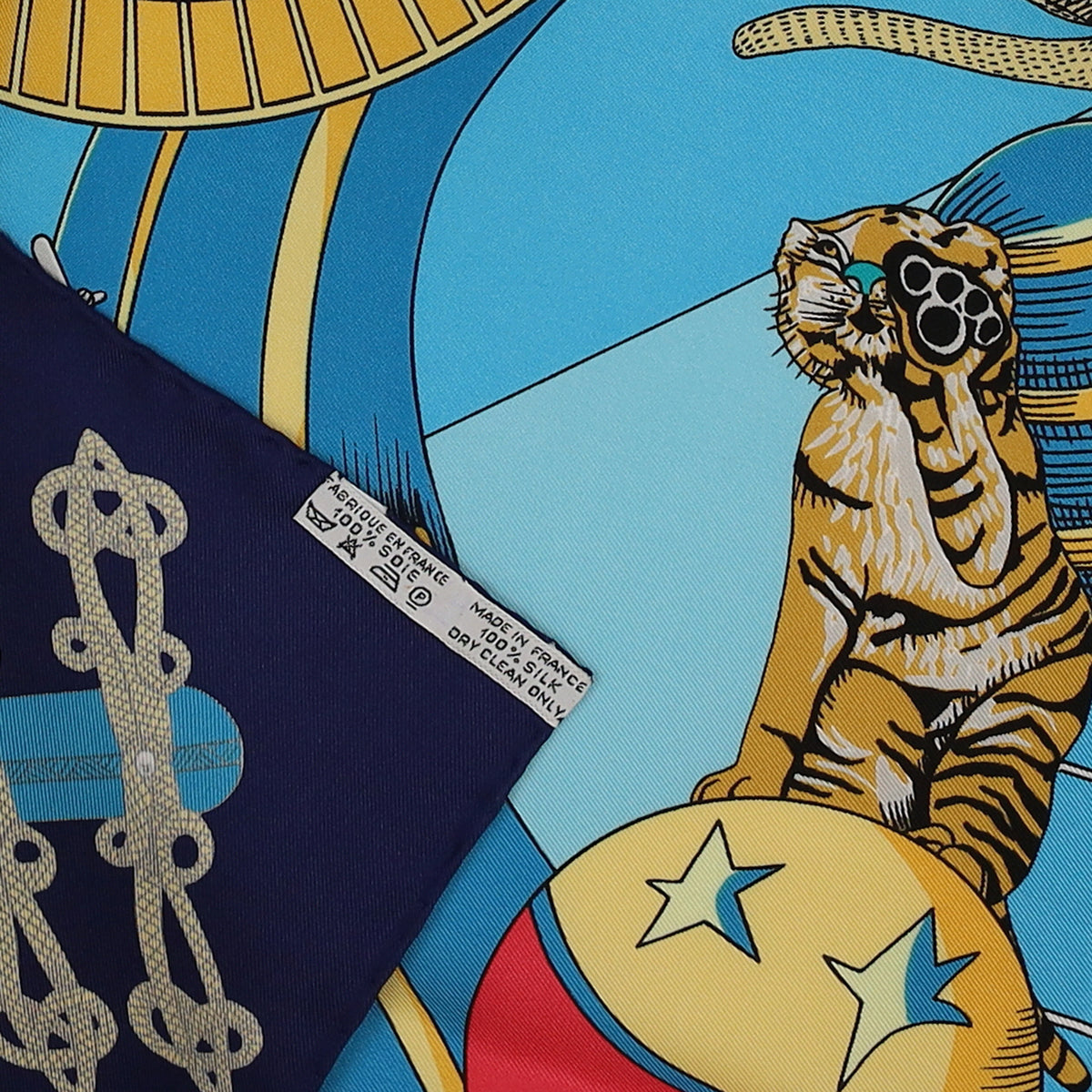 Brand New Boxed Hermès Cirque Molier Silk Scarf Quite Rare