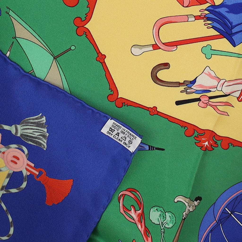 Brand New Boxed Hermès Ombrelles et Parapluies Silk Scarf Rare