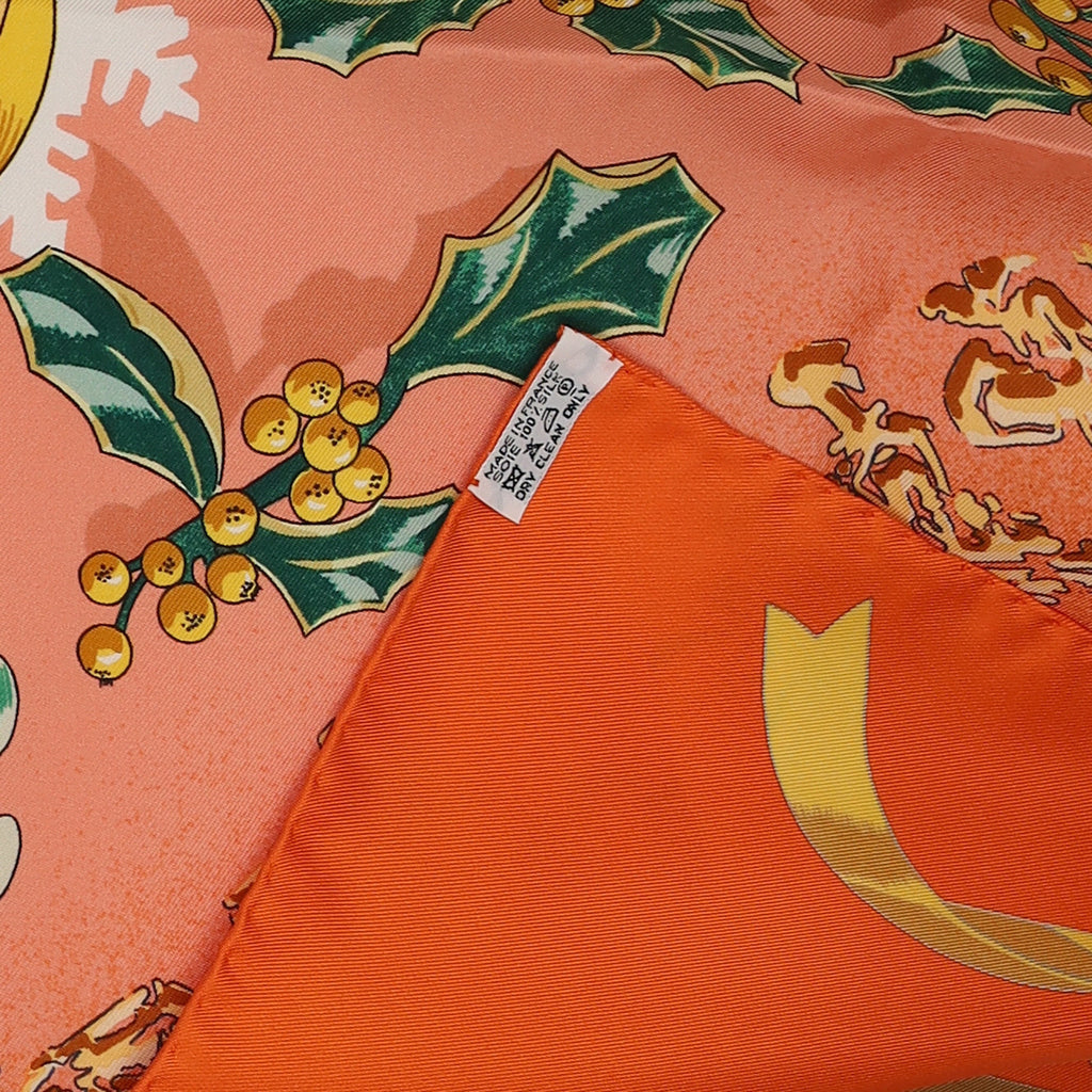 Brand New Boxed Hermès Neige d'Antan Silk Scarf Quite Rare
