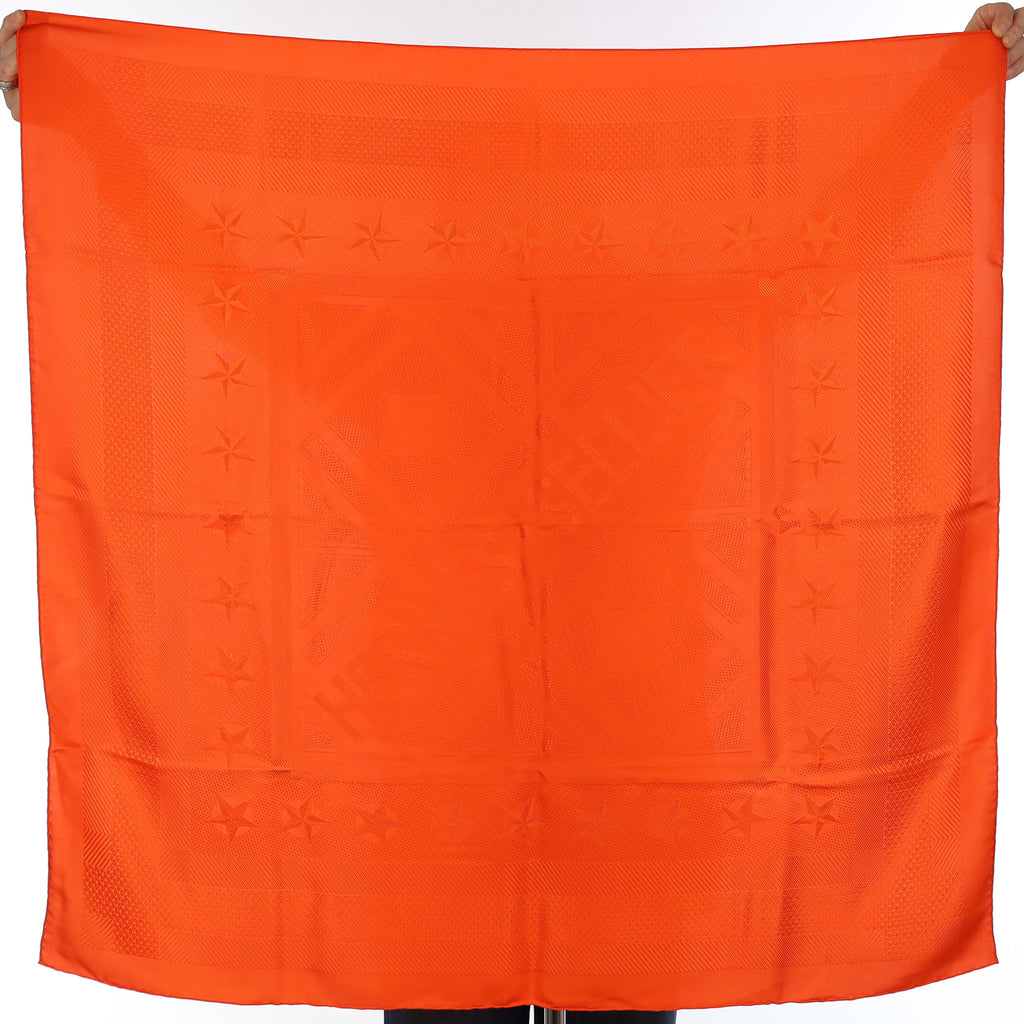 Pristine Boxed Hermès Carré 90 Jacquard Silk Scarf
