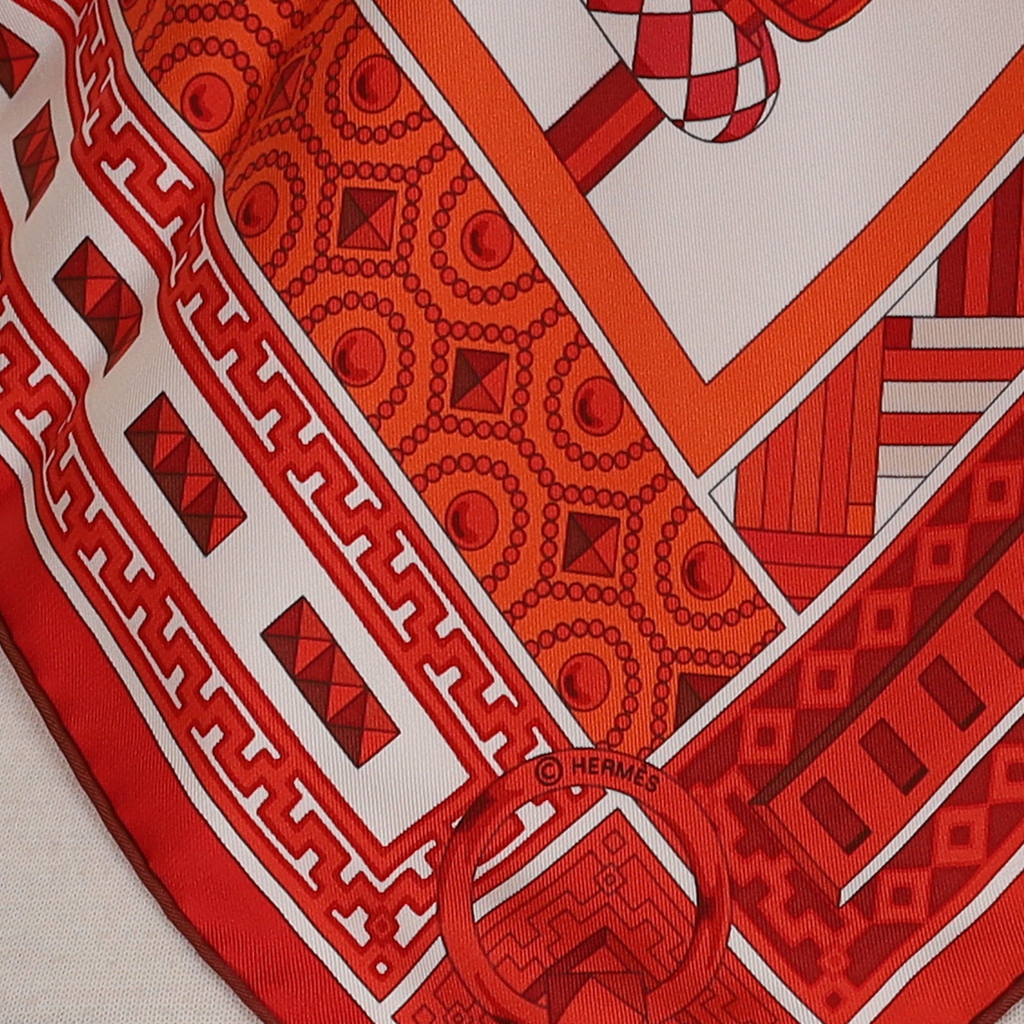 Brand New Boxed Hermès Colliers de Chiens Silk Scarf Quite Rare
