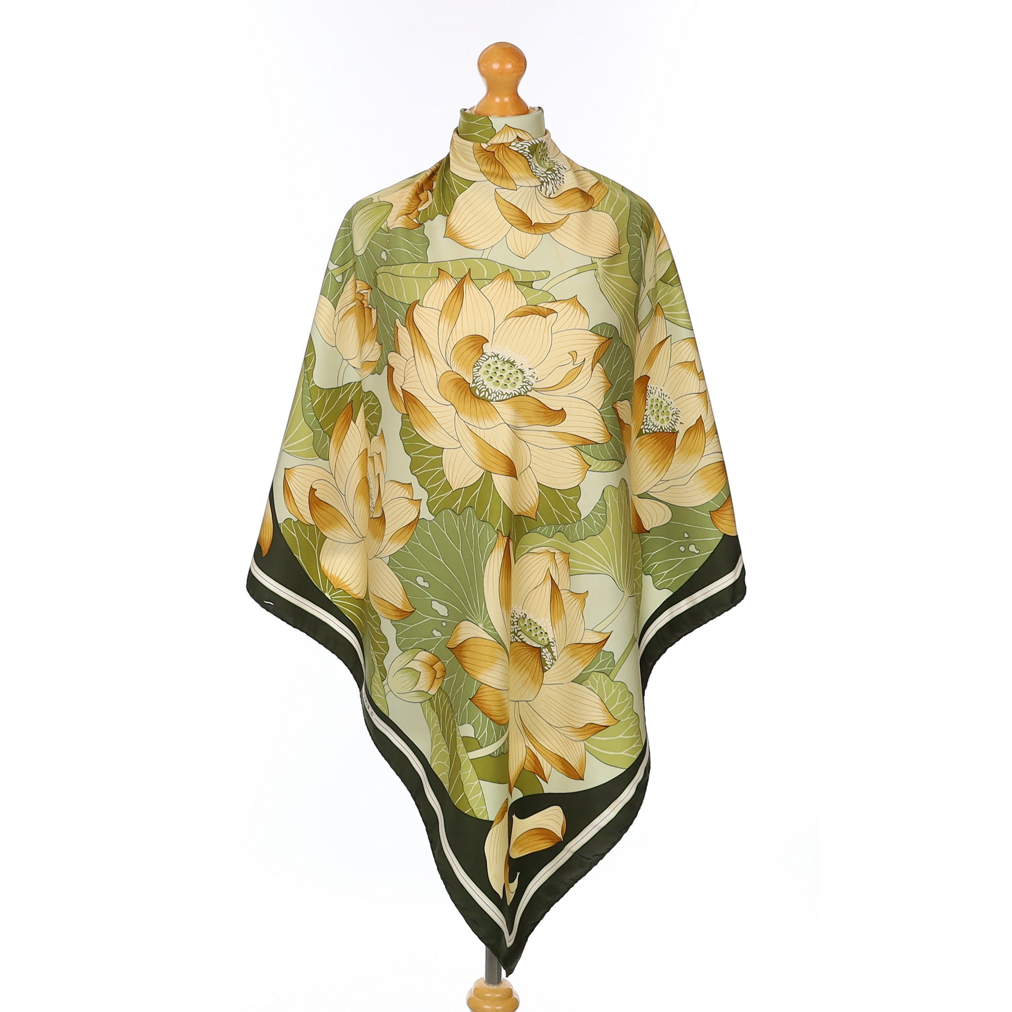 Hermès Fleurs de Lotus Vintage Silk Scarf