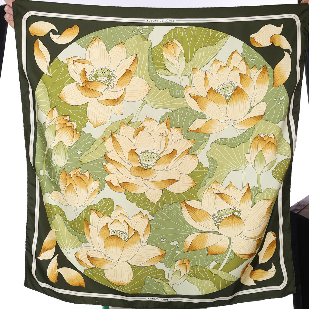 Hermès Fleurs de Lotus Vintage Silk Scarf