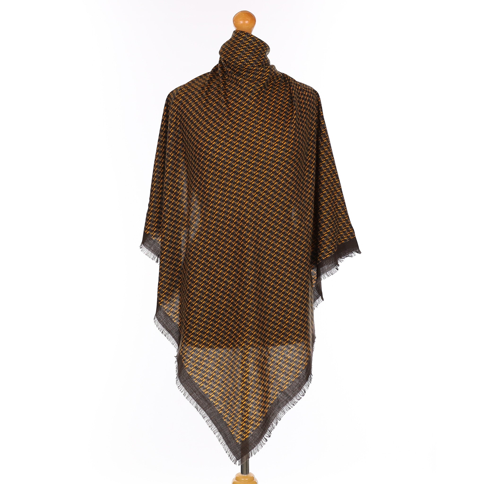 Brand New Boxed Hermès Vintage Cashmere Blend Scarf