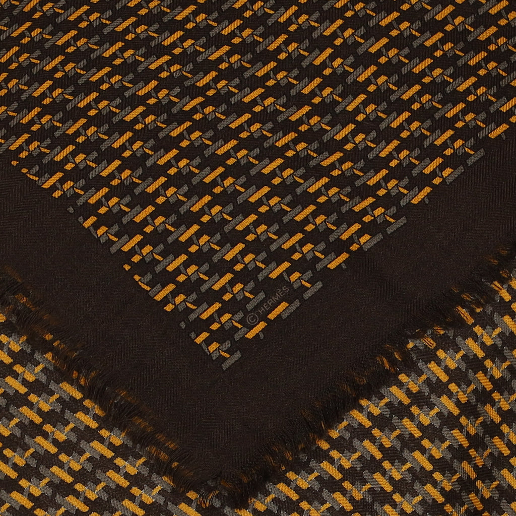 Brand New Boxed Hermès Vintage Cashmere Blend Scarf