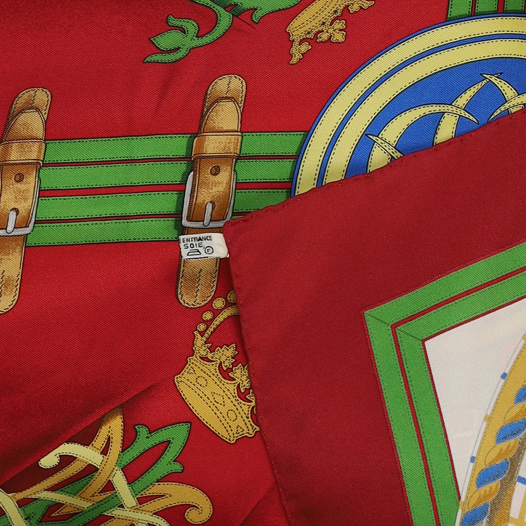 Hermès Grande Tenue Silk Scarf