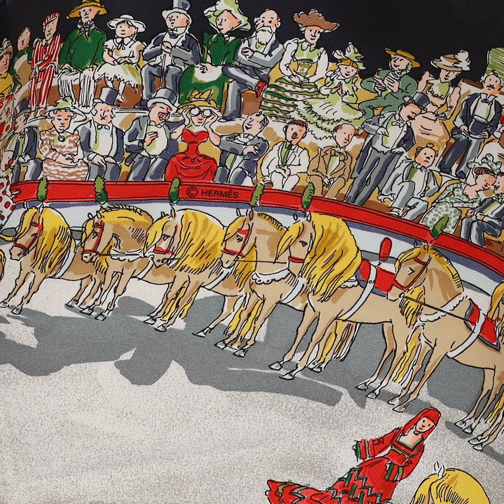 Brand New Boxed Hermès Cirque Molier Vintage Silk Scarf