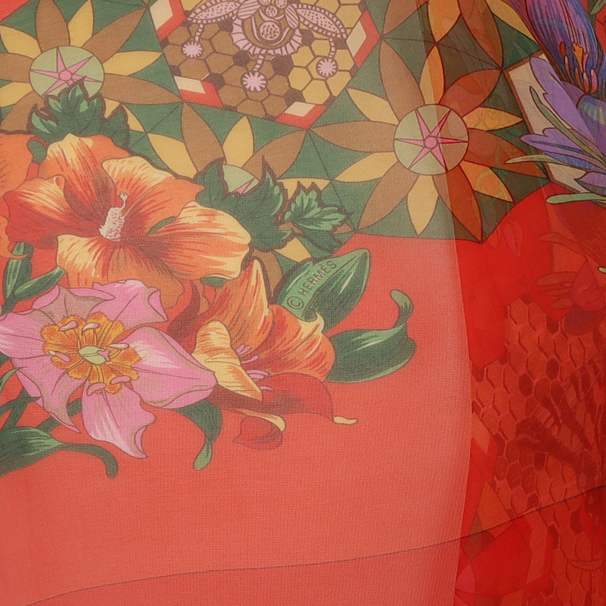Brand New Hermès Le Festin des Abeilles Mousseline 140 Silk Scarf