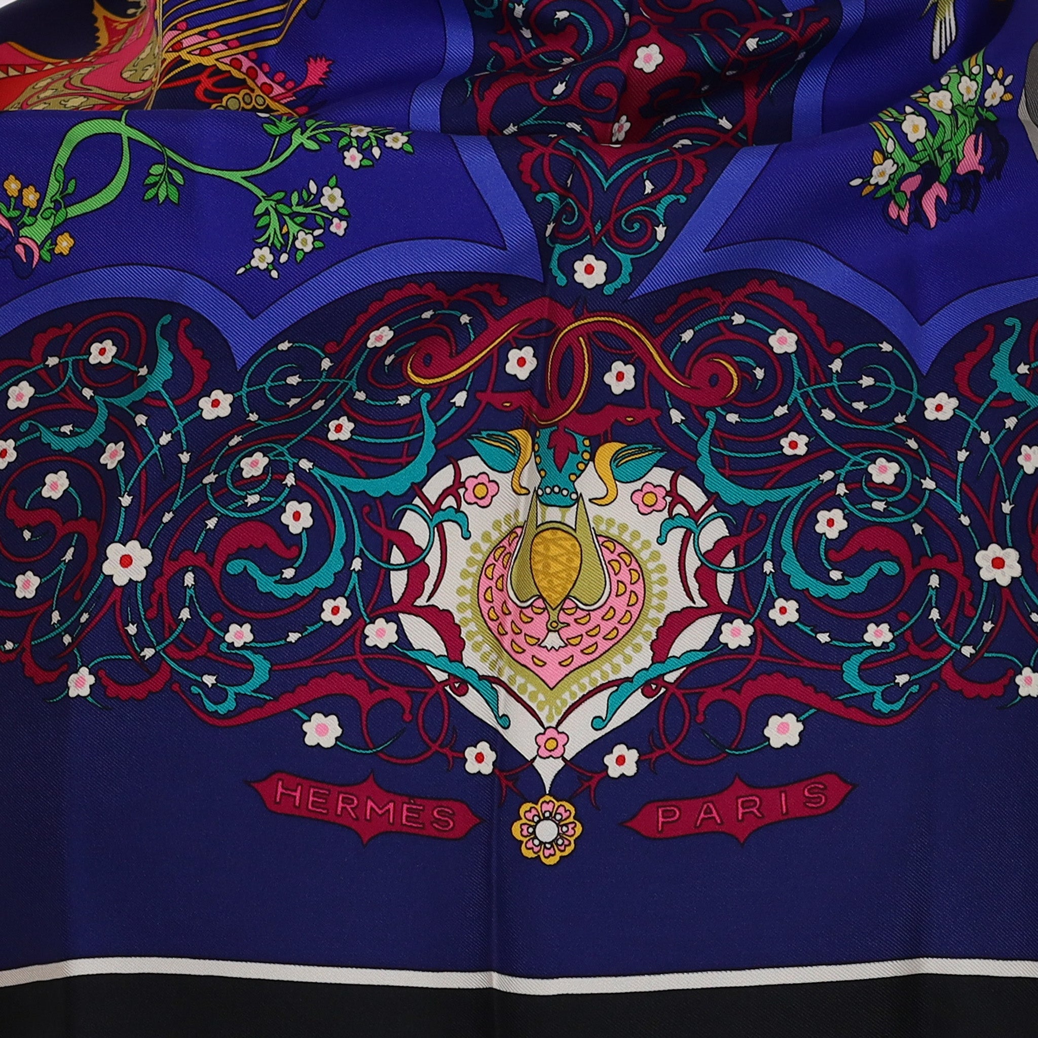 Pristine Boxed Hermès Poésie Persane Silk Scarf Quite Rare