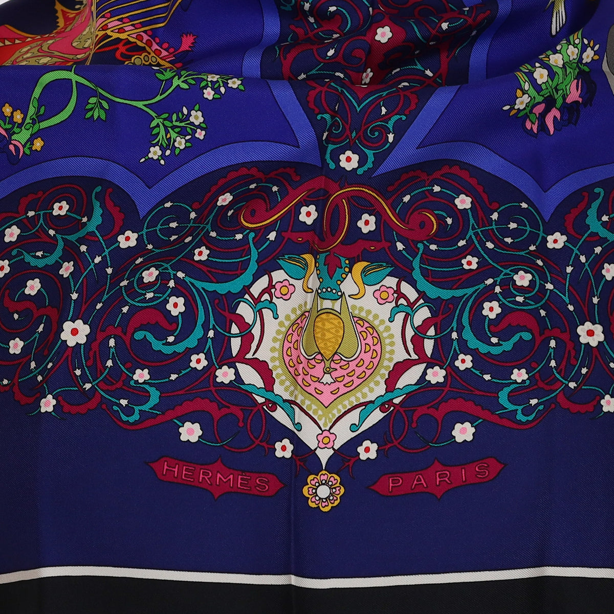 Pristine Boxed Hermès Poésie Persane Silk Scarf Quite Rare