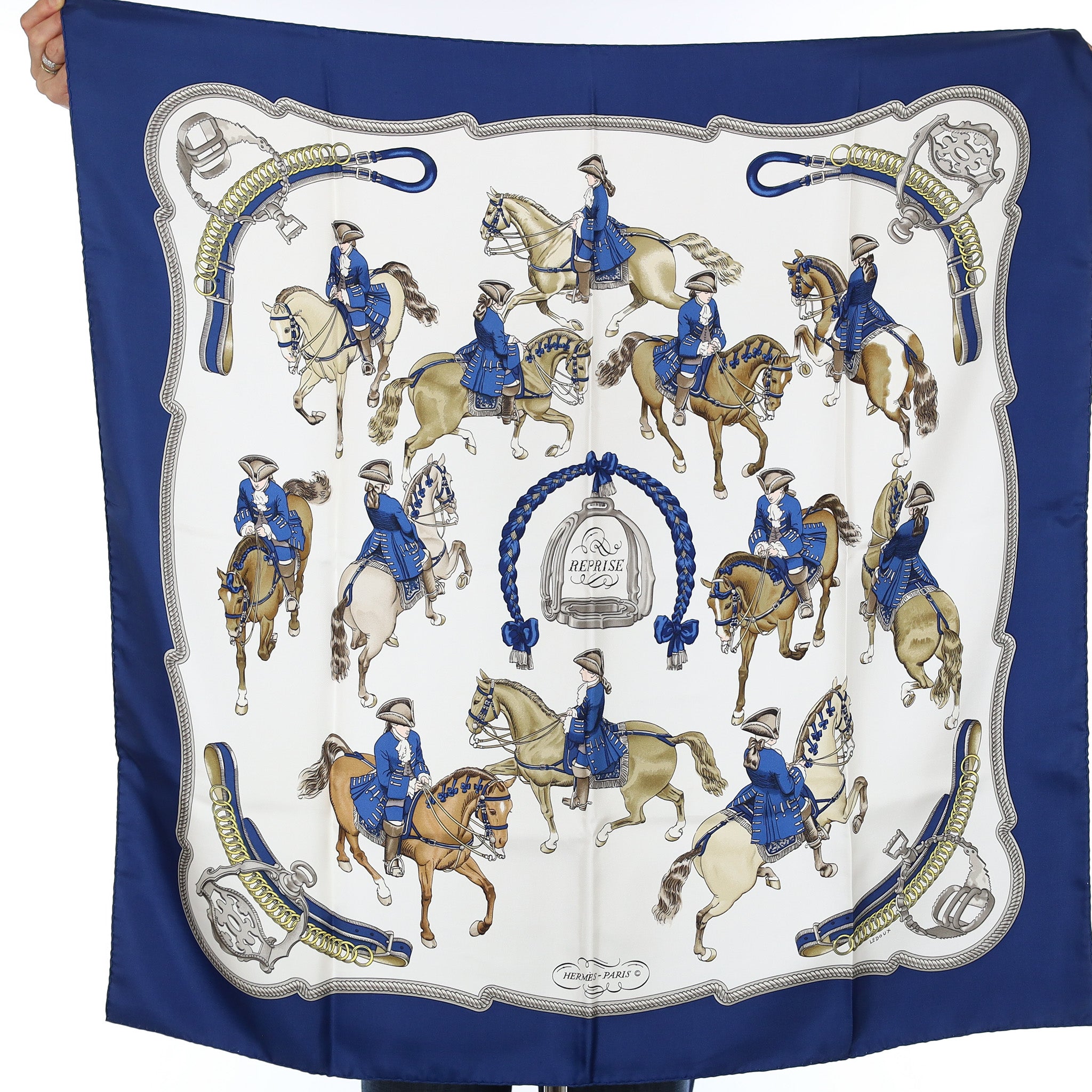 Brand New Boxed Hermès Reprise Vintage Silk Scarf