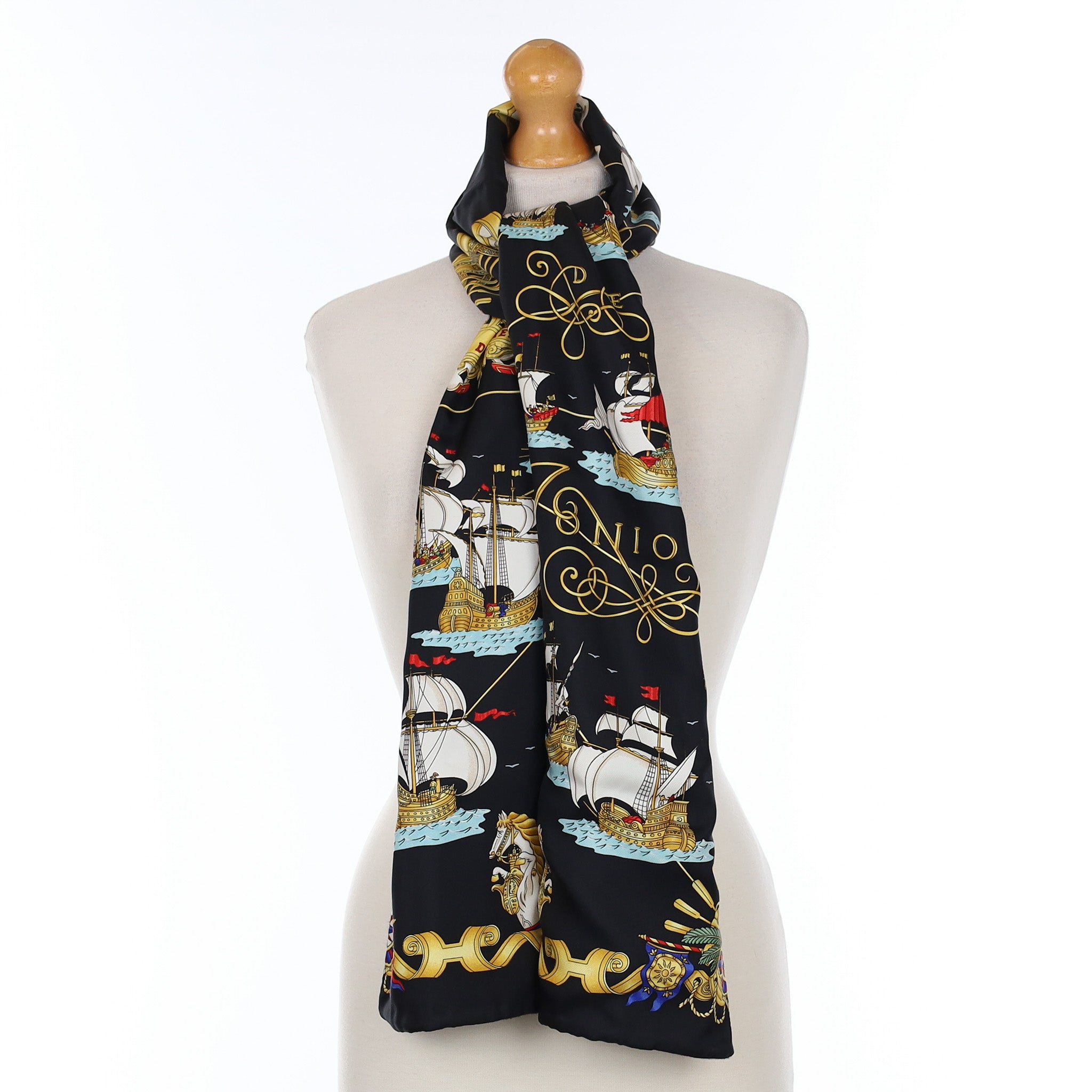 Brand New Boxed Hermès Voiles de Lumiere Silk and Angora Scarf