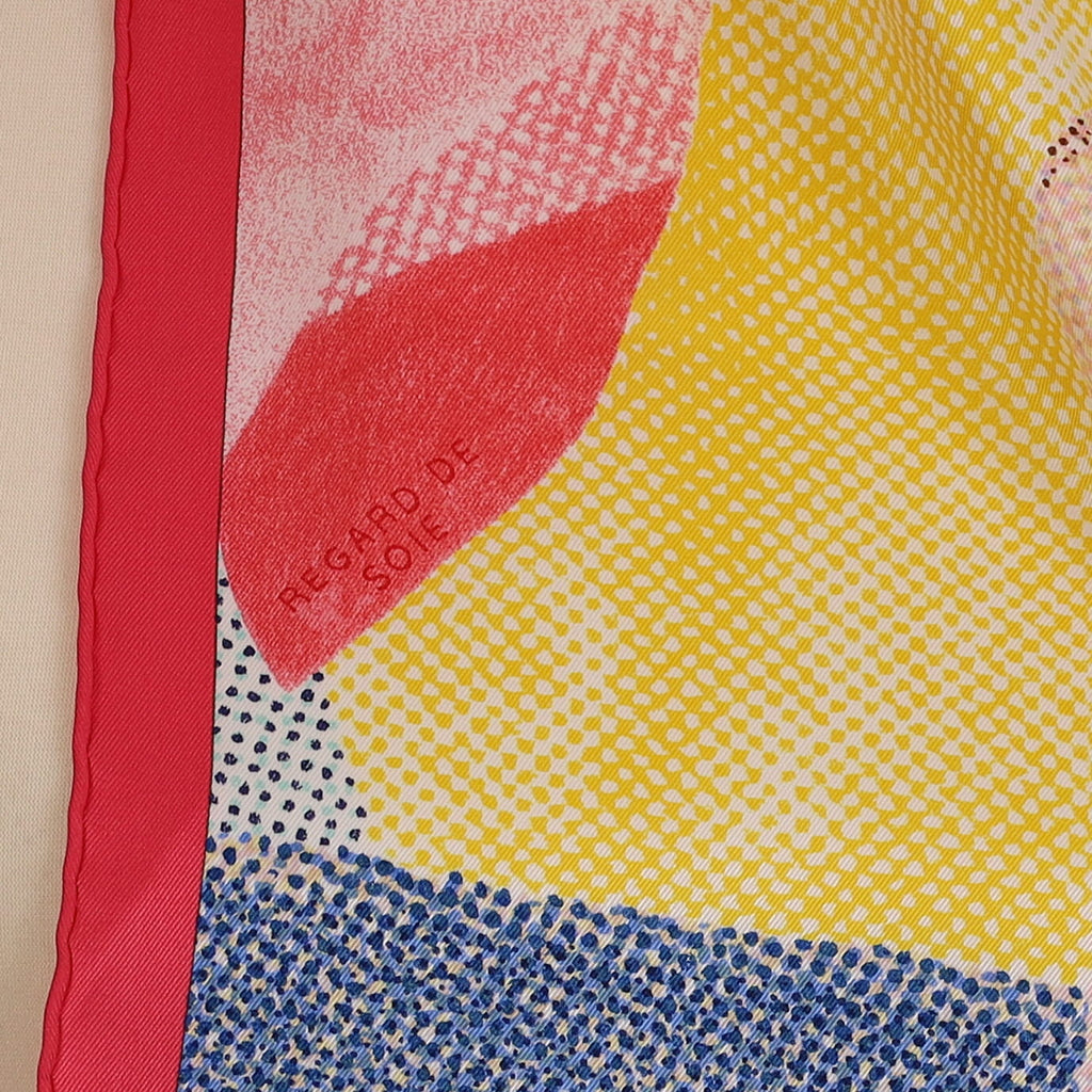 Brand New Boxed Hermès 70 Regard de Soie Silk Scarf