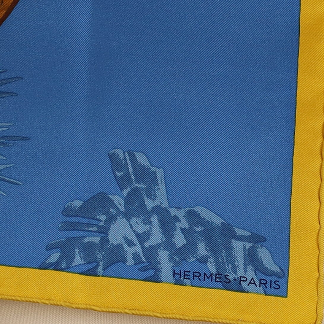 Brand New Boxed Hermès Les Tigreaux Silk Scarf 45