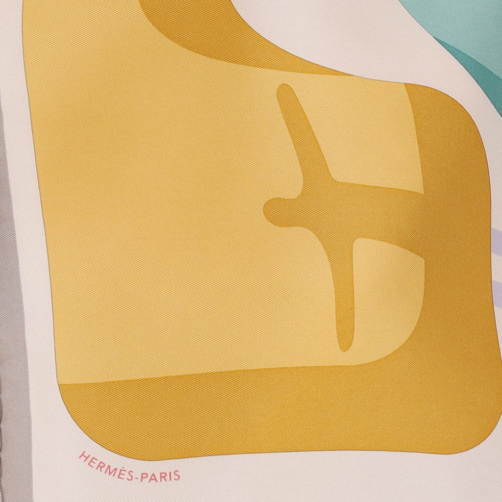 Brand New Boxed Hermès Figures Libres Silk Scarf