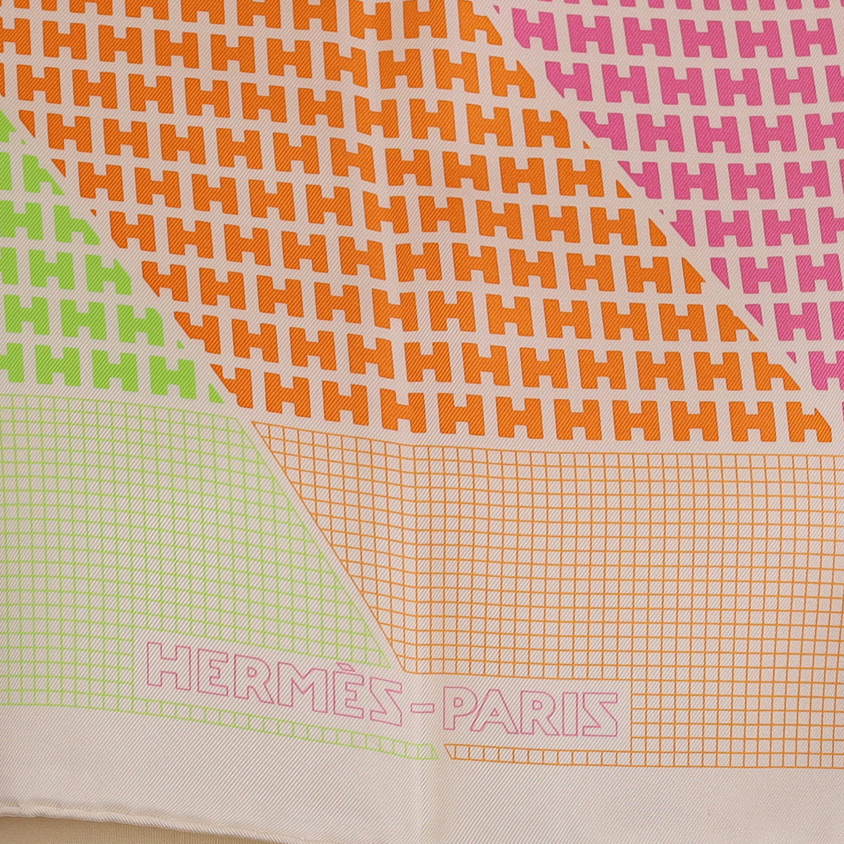 Brand New Boxed Hermès H en Biais Silk Scarf