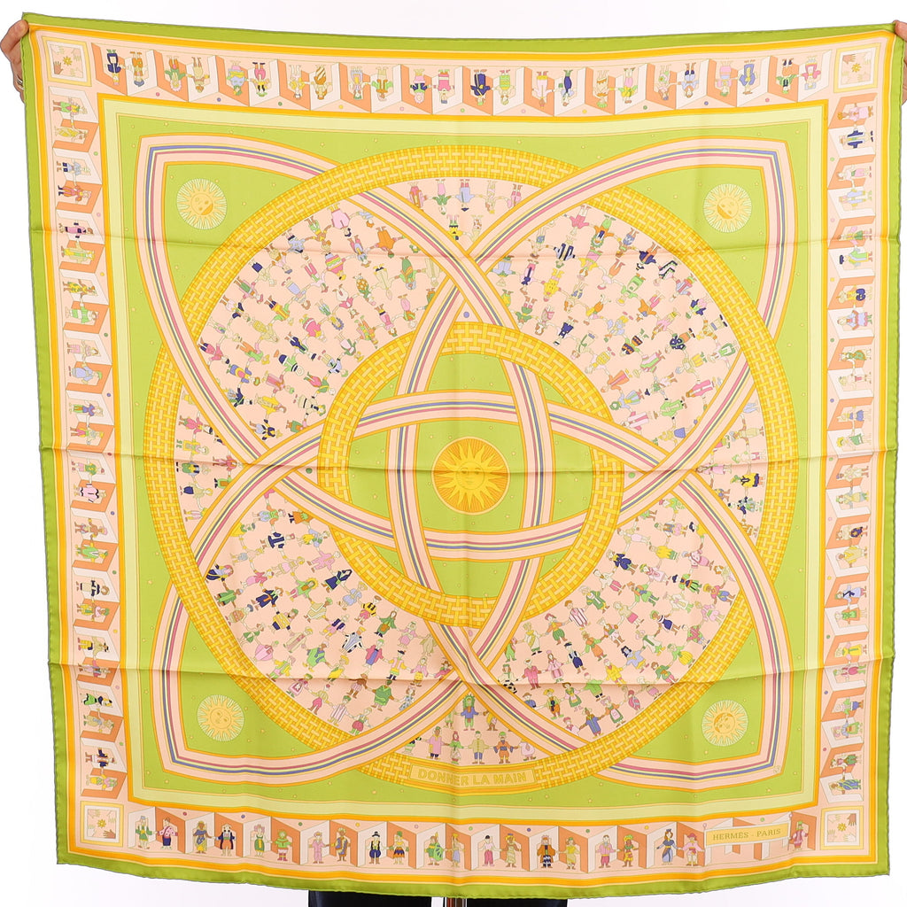 Brand New Boxed Hermès Donner la Main Silk Scarf