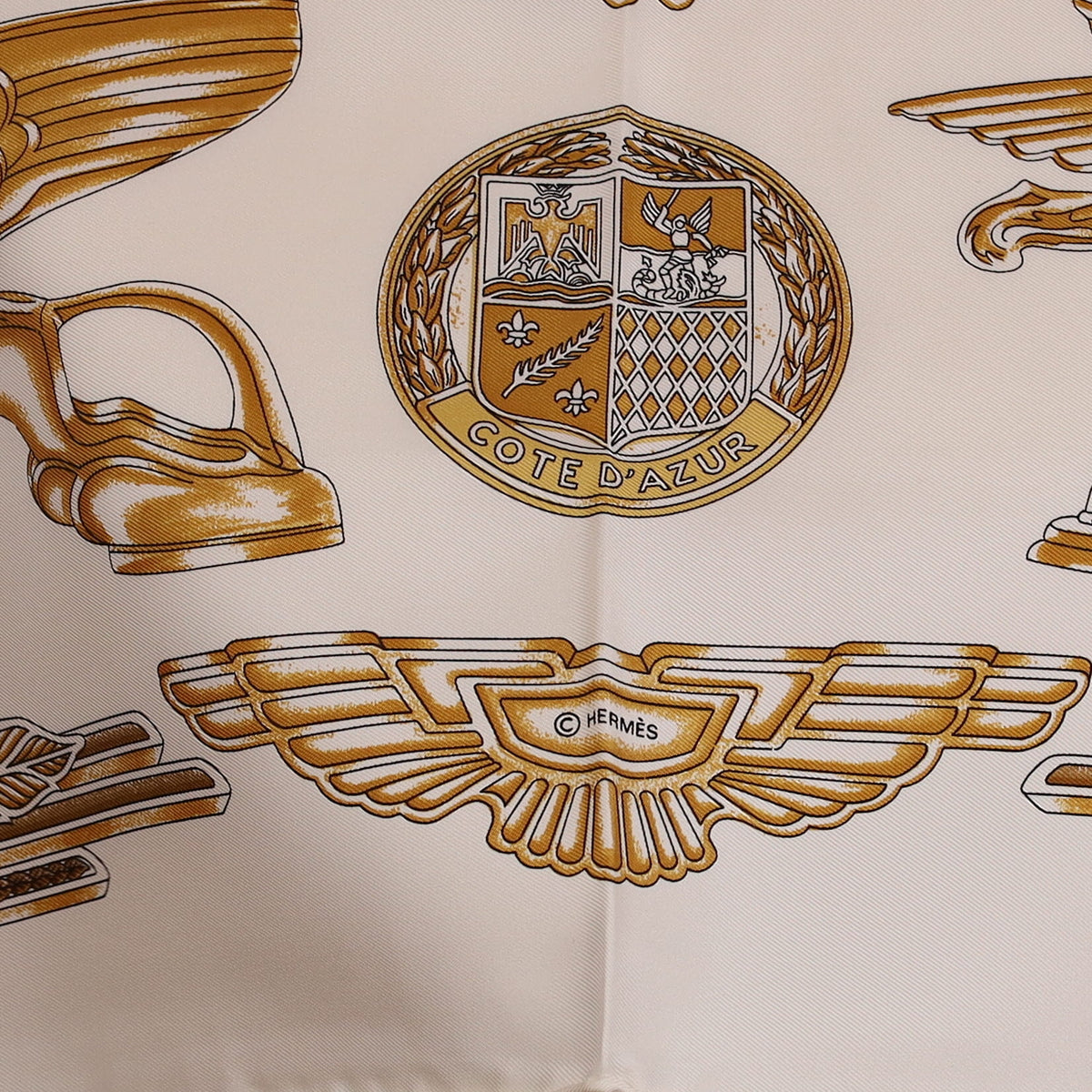 Brand New Boxed Hermès Les Parures du Vent Silk Scarf