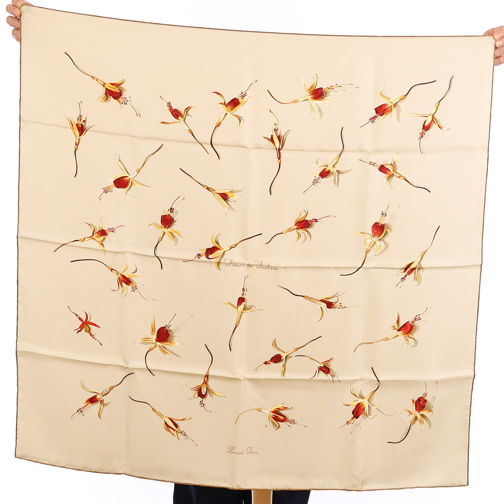 Brand New Boxed Hermès Fleurs de Fuchsia Silk Scarf Quite Rare