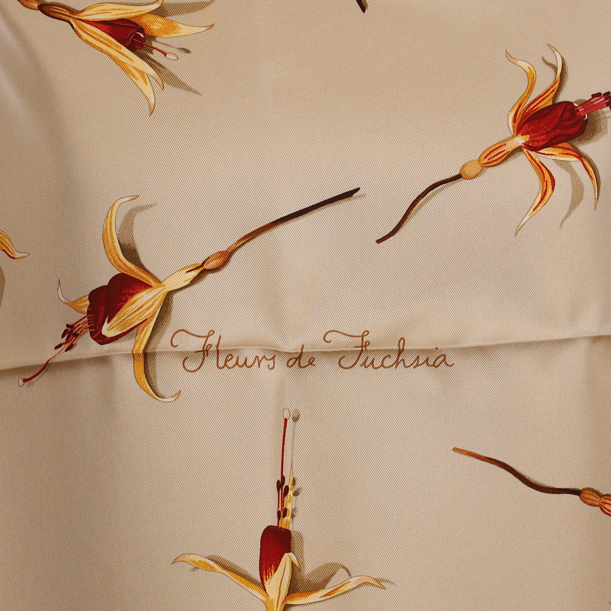 Brand New Boxed Hermès Fleurs de Fuchsia Silk Scarf Quite Rare