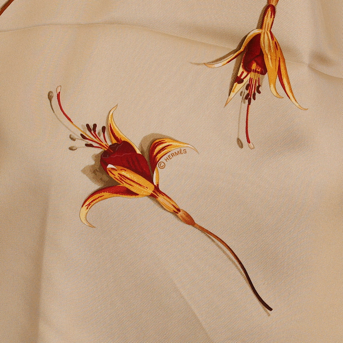 Brand New Boxed Hermès Fleurs de Fuchsia Silk Scarf Quite Rare