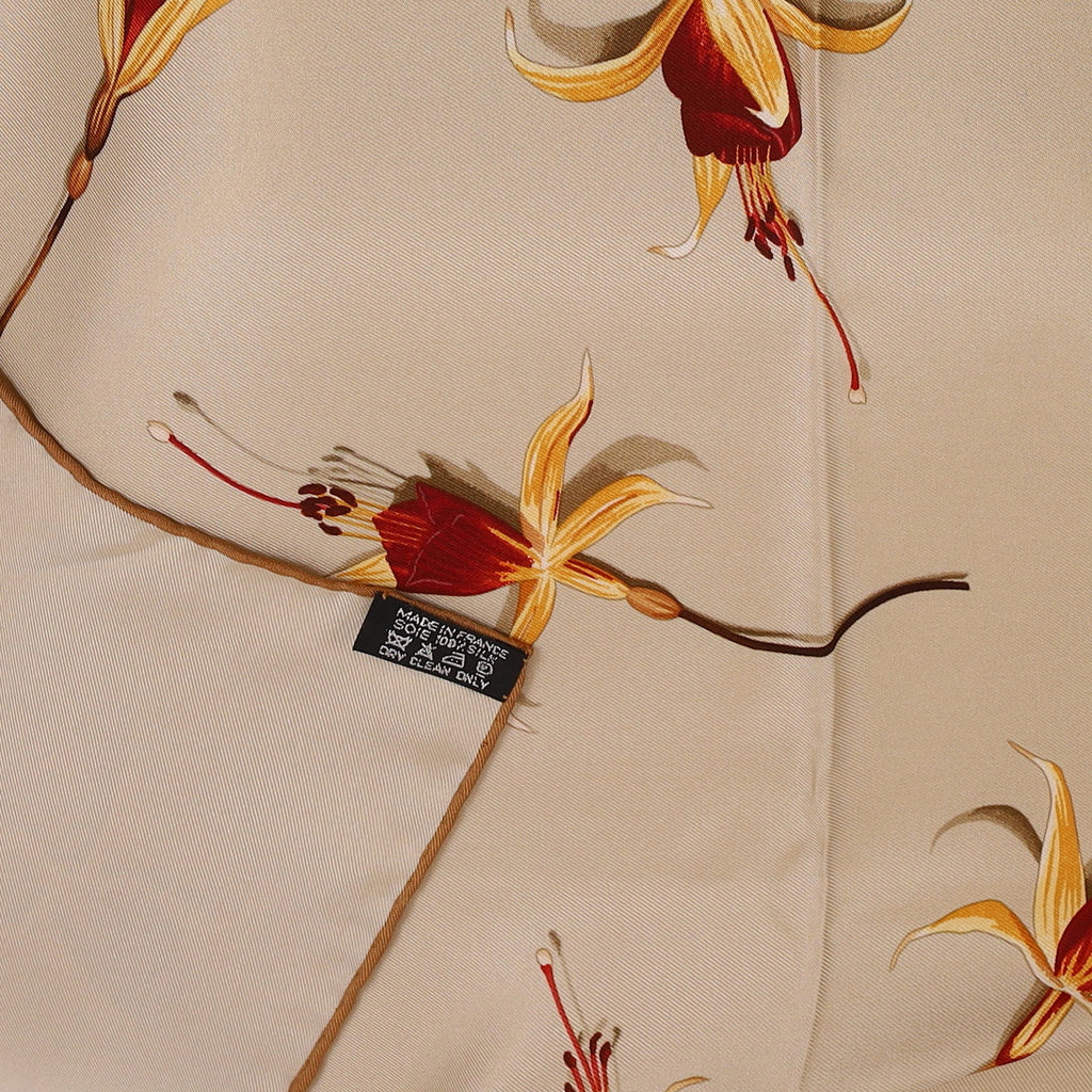 Brand New Boxed Hermès Fleurs de Fuchsia Silk Scarf Quite Rare