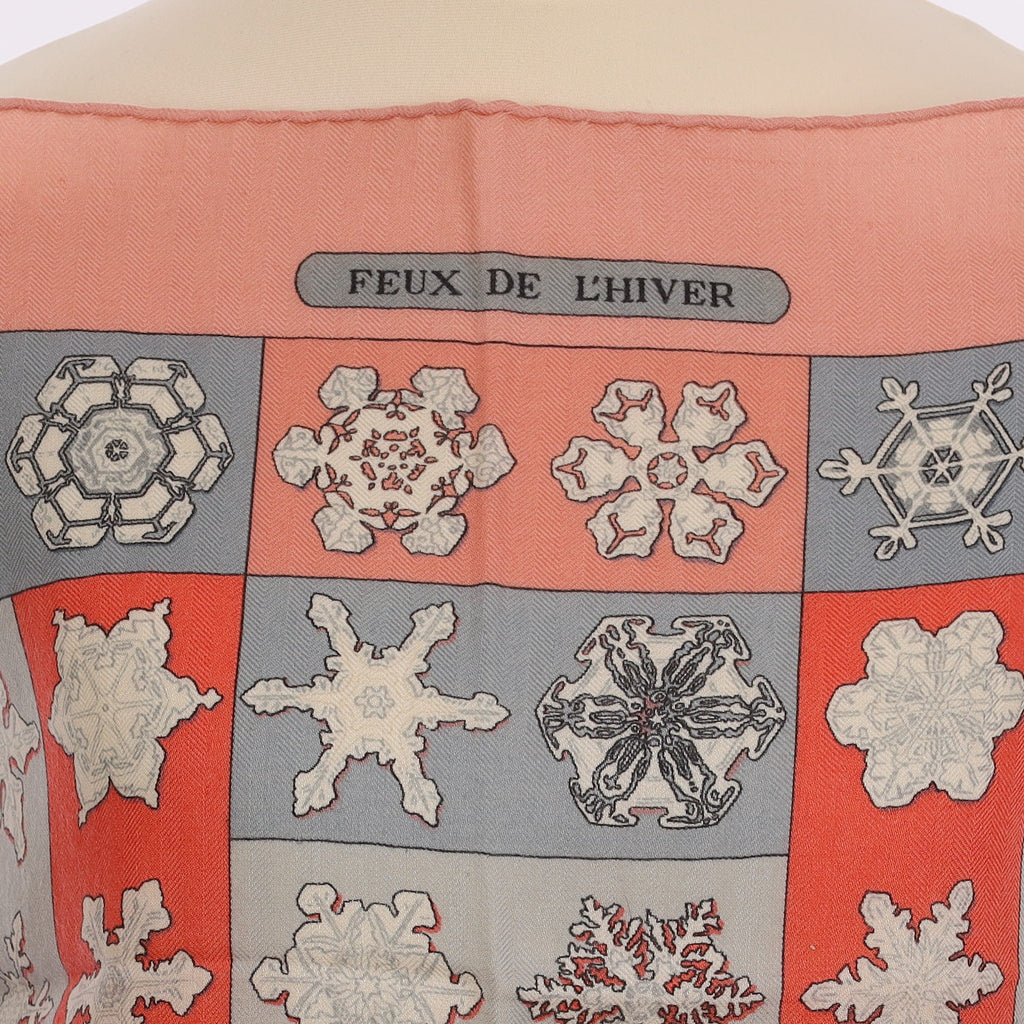 Brand New Boxed Hermès Feux de L'Hiver Cashmere Blend Scarf