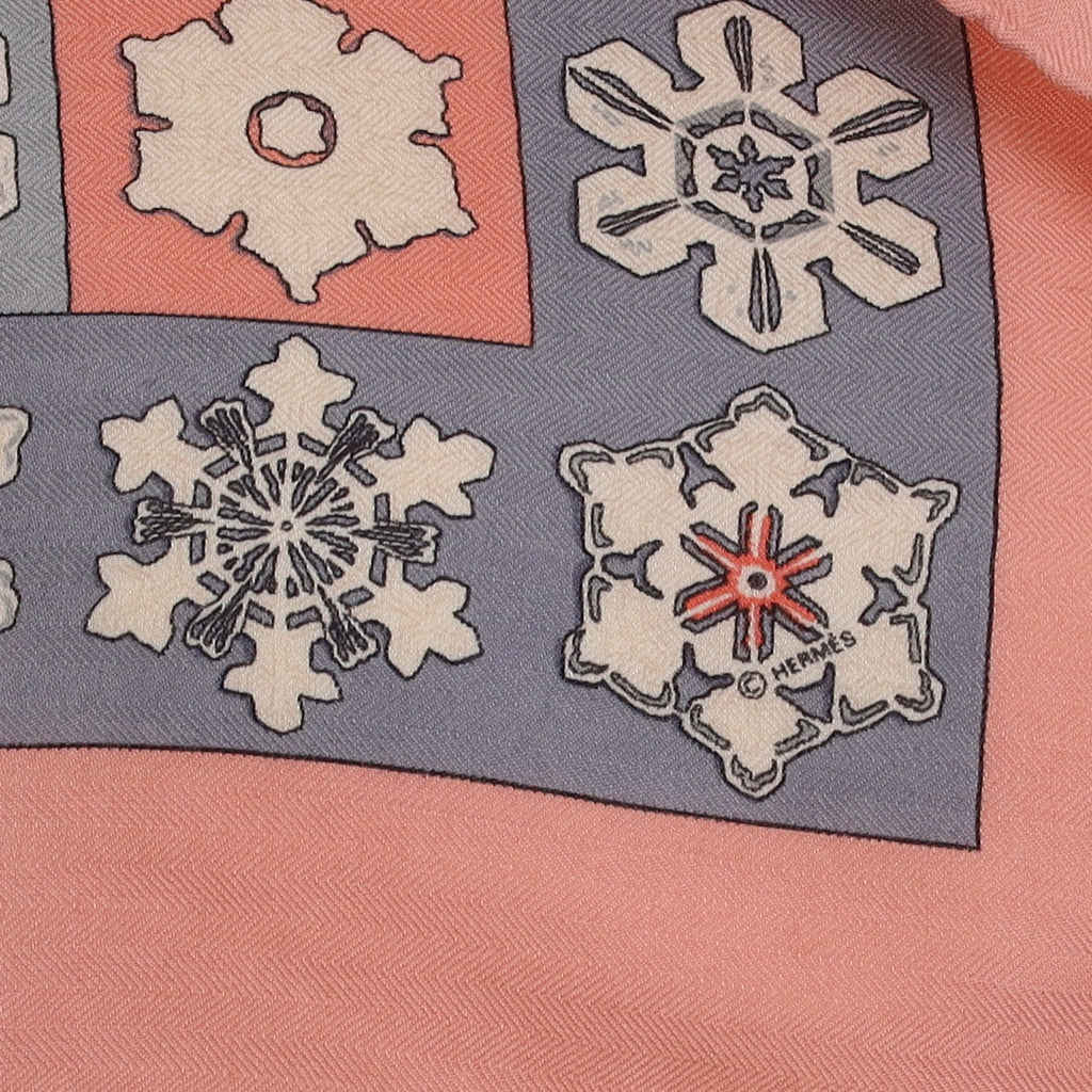 Brand New Boxed Hermès Feux de L'Hiver Cashmere Blend Scarf