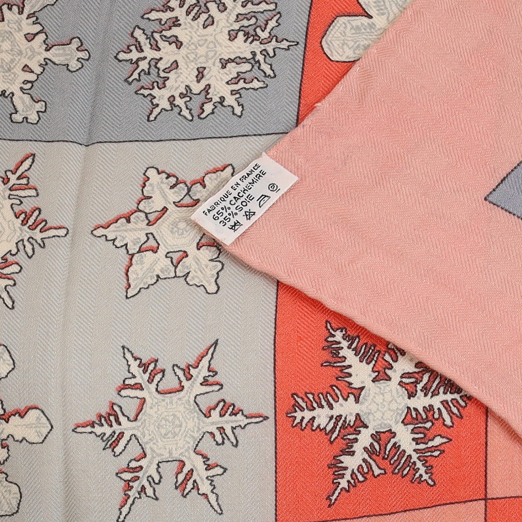 Brand New Boxed Hermès Feux de L'Hiver Cashmere Blend Scarf