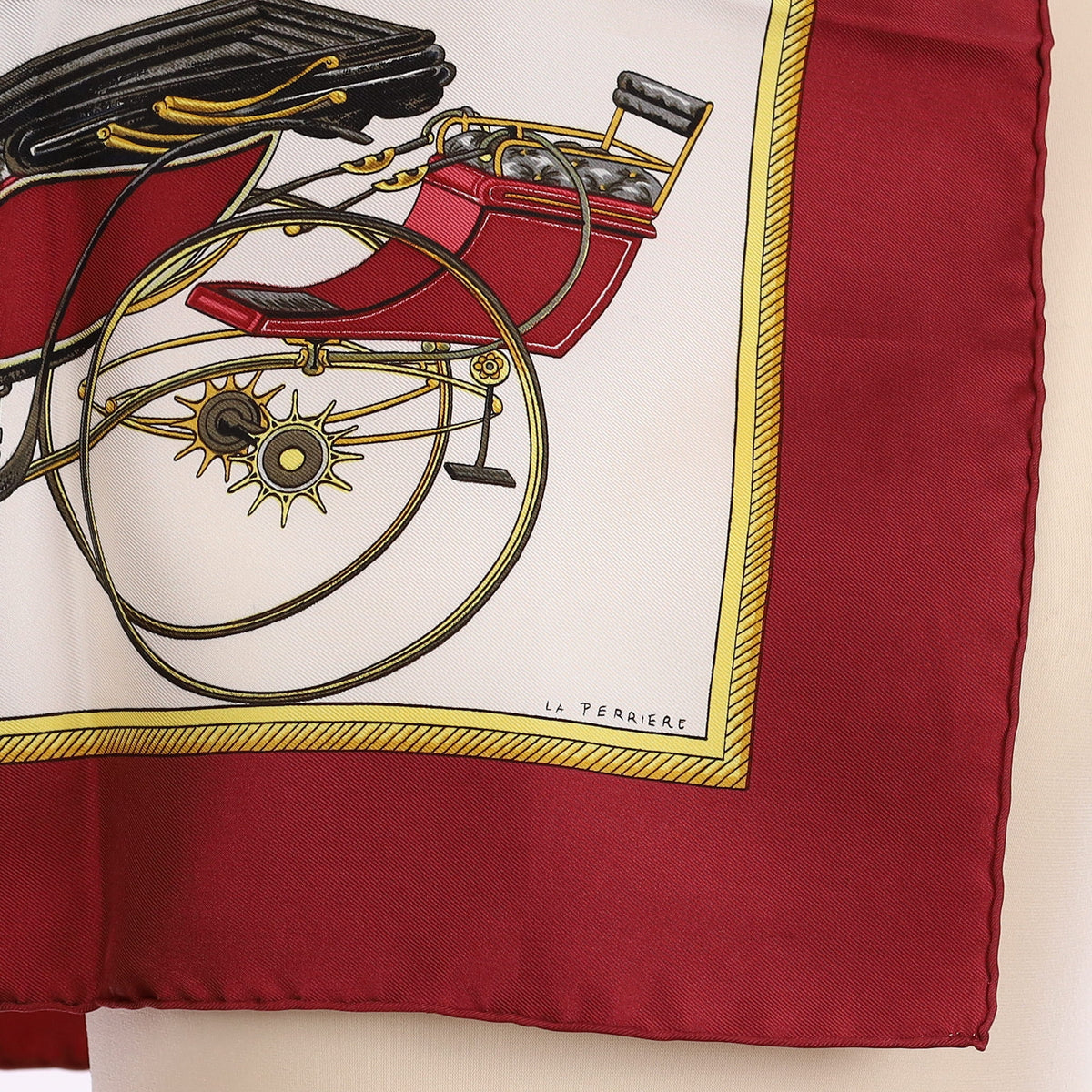 Brand New Boxed Hermès Les Voitures a Transformation Silk Scarf