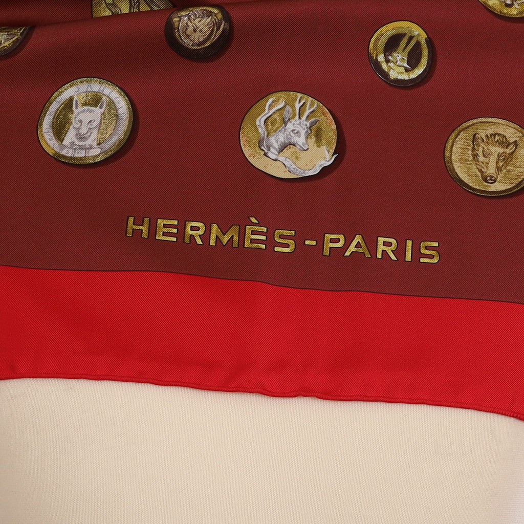 Brand New Boxed Hermès Boutons de Vénerie Silk Scarf