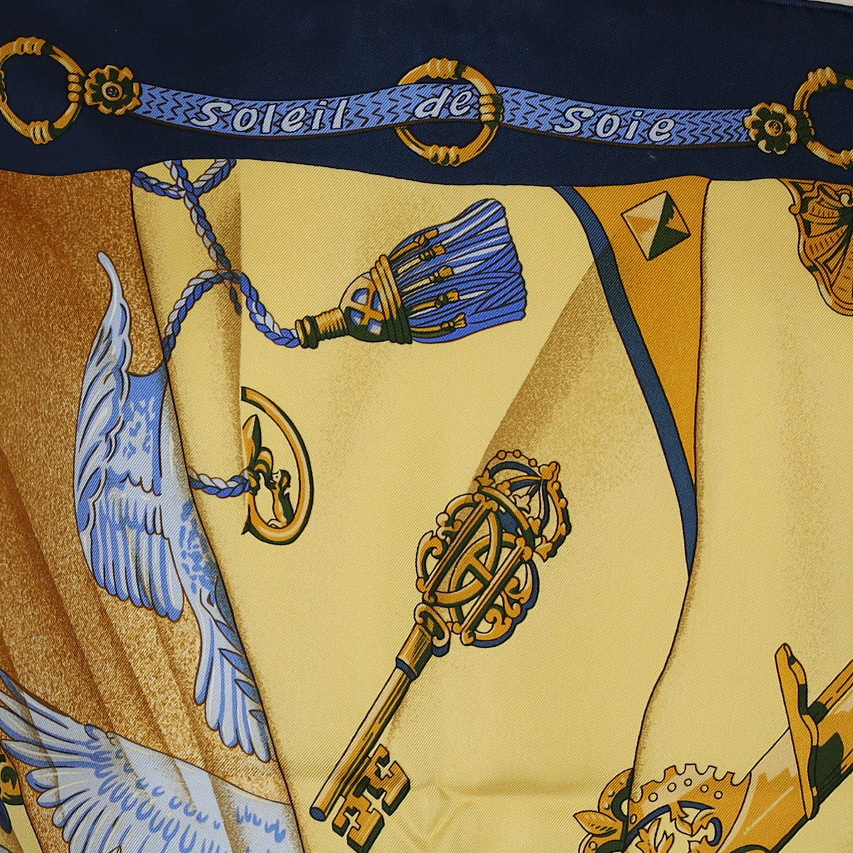 Pristine Boxed Hermès Soleil de Soie Vintage Silk Scarf