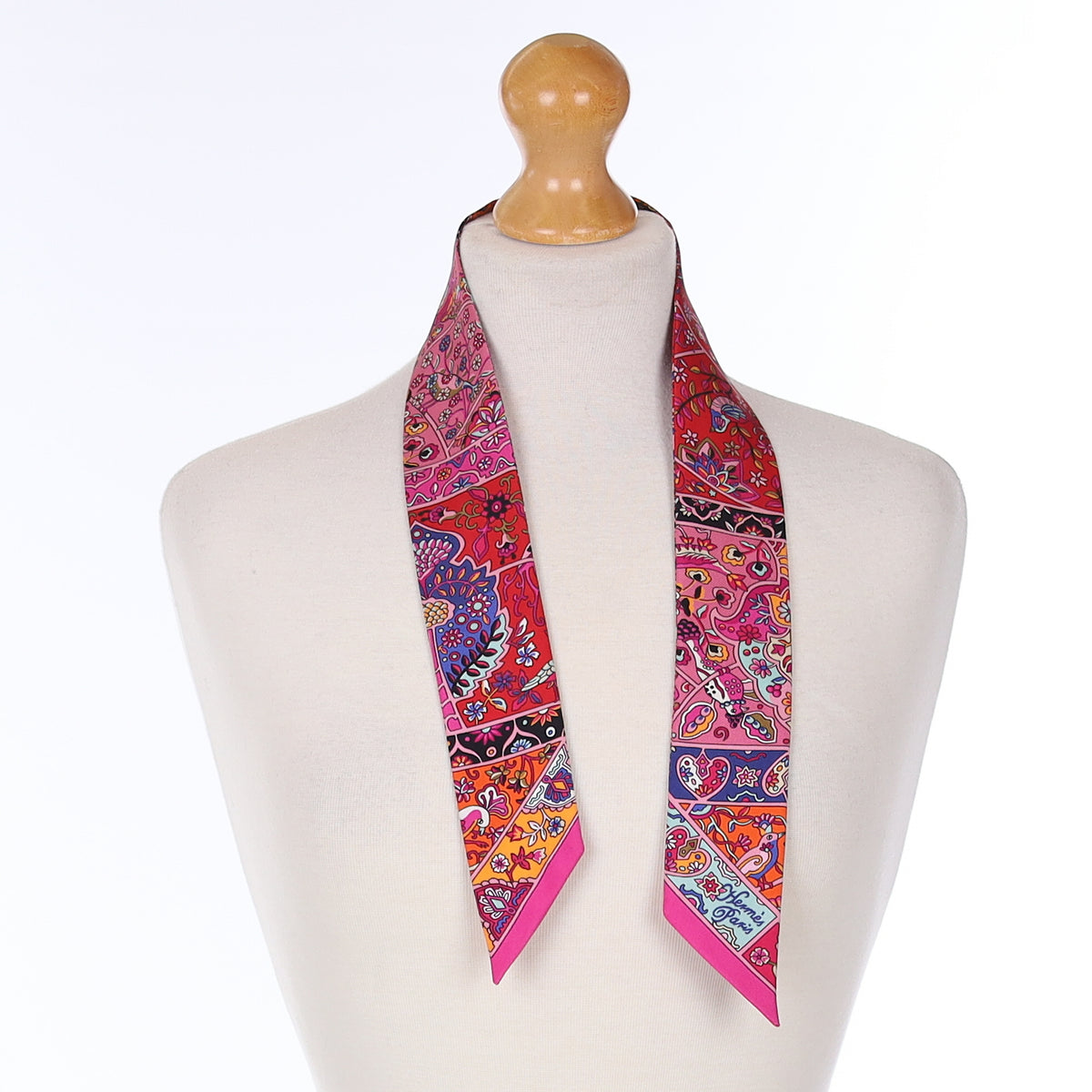 Pristine Boxed Hermès Silk Twilly Scarf